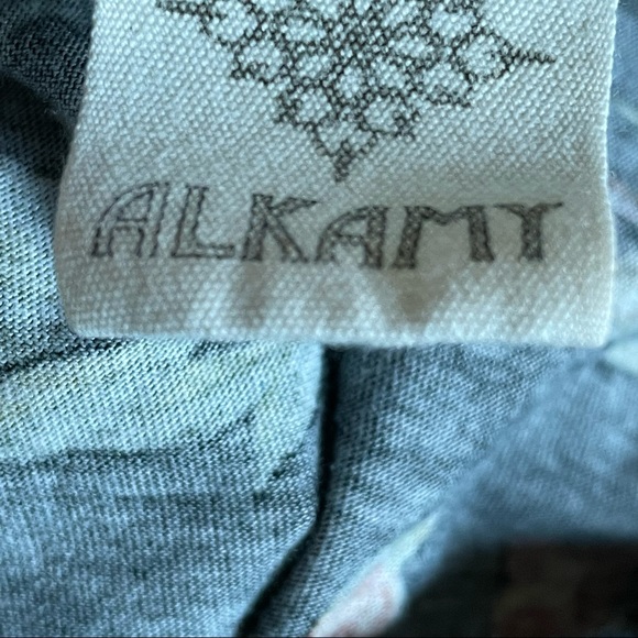 Alkamy Black Flutter Sleeve Tee - Picture 8 of 9